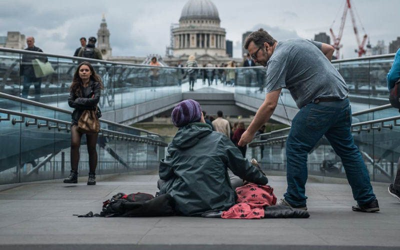 A Man Went Homeless For 72 Hours This Is What Happened Big Laps