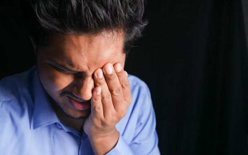 Having Bloodshot Eyes Might Signal This Serious Condition