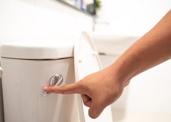 5 Bathroom Health Hazards You Should Watch Out For 
