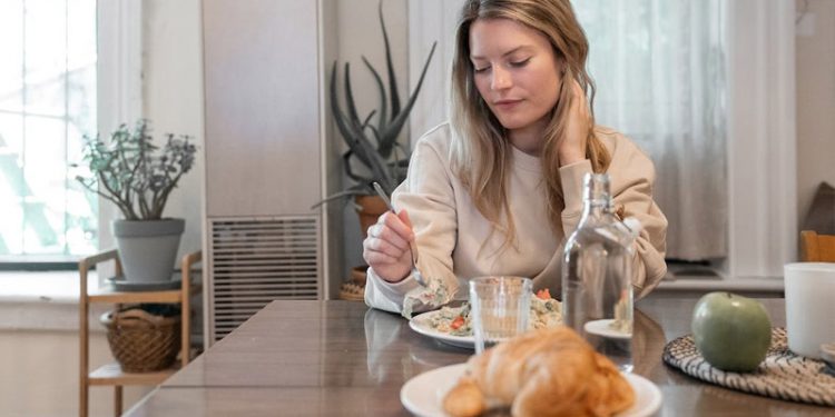 These Foods May Be Aging Your Brain Prematurely