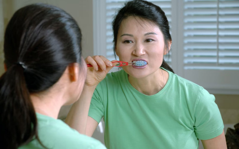 here-s-what-can-happen-if-you-don-t-brush-your-teeth-biglaps