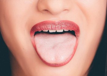 Here’s What a White Tongue Can Reveal about Your Health