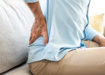 6 Alarming Signs You Have a Spine Condition 