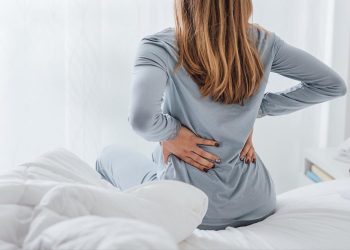 Ignoring  Back Pain is a Common Pancreatic Cancer Mistake  