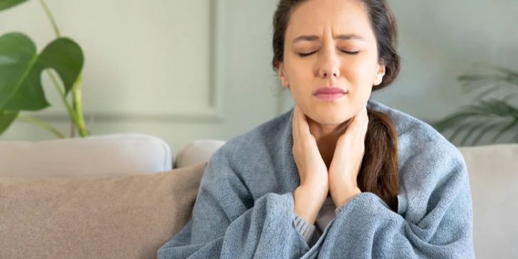 The Best OTC Medications for a Sore Throat, According to a Pharmacist