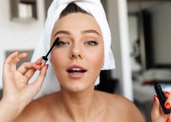 These Eye Makeup Products Can Cause Lead Poisoning, FDA Warns