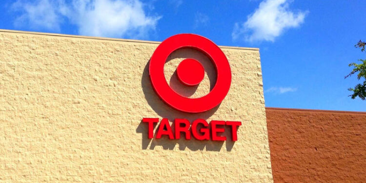 Another Target Recall– Knives Pose Laceration Hazard