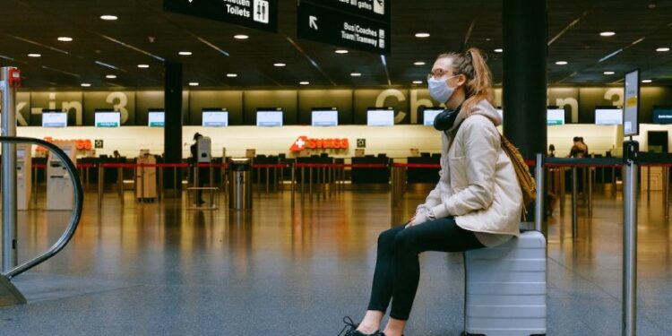 Healthcare Professionals Alert Travelers to the New COVID Variant