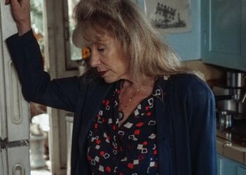 3 Important Signs of Dementia, Experts Dive in