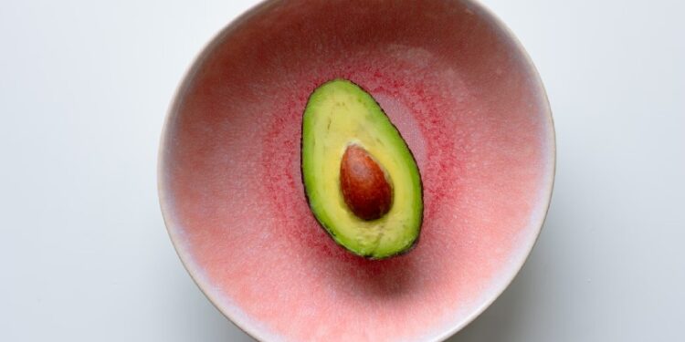 Public Safety Alert: Never Store Your Fresh Avocados Like This!