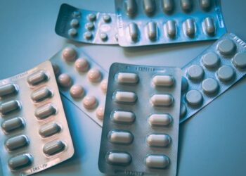 7 OTC Pain Relievers That the FDA Warns Against Using at Random