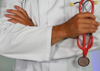7 Poor Health Habits You Must Immediately Quit, Health Experts Warn