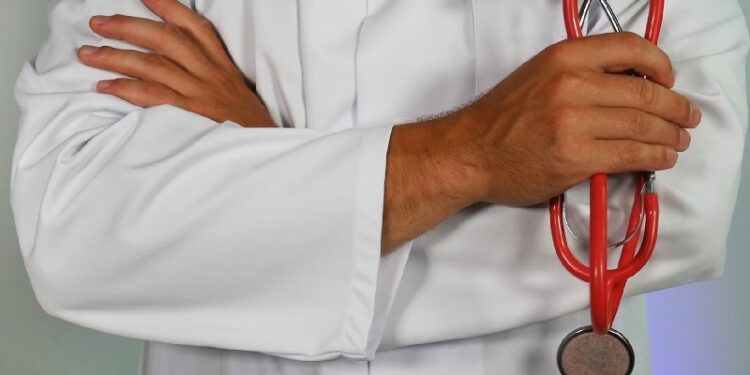 7 Poor Health Habits You Must Immediately Quit, Health Experts Warn