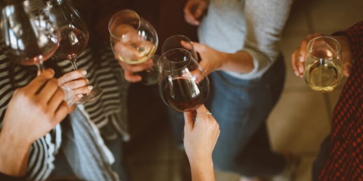 This Habit Can Up the Odds of Heart Disease in Women by 45%, Heart Doctors Warn