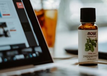 Stimulate Your Feet: Peppermint Oil’s Exceptional Health Perks