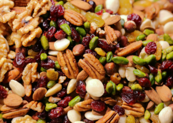 Why Seeds Are the Most Underrated Super Foods