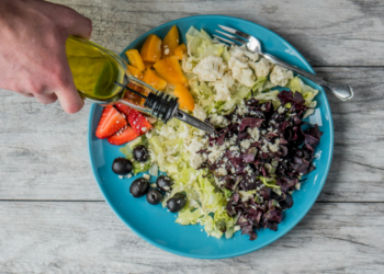 Hidden Dangers of Cooking with Vegetable Oil