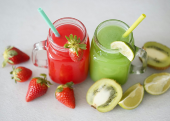 Never Add This Popular Ingredient to Your Healthy Smoothies