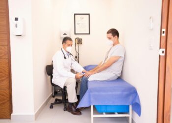 What Does Foamy Urine Mean for Your Kidneys?